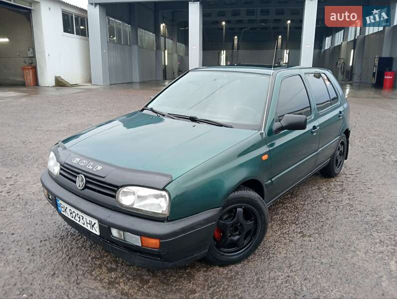 Volkswagen Golf 1996