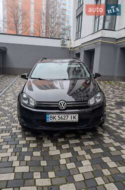 Универсал Volkswagen Golf 2009 в Ивано-Франковске