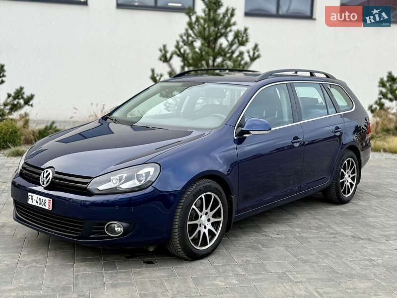 Универсал Volkswagen Golf 2010 в Луцке