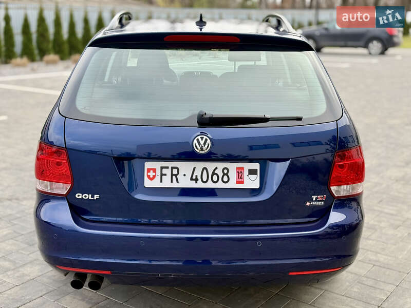Универсал Volkswagen Golf 2010 в Луцке
