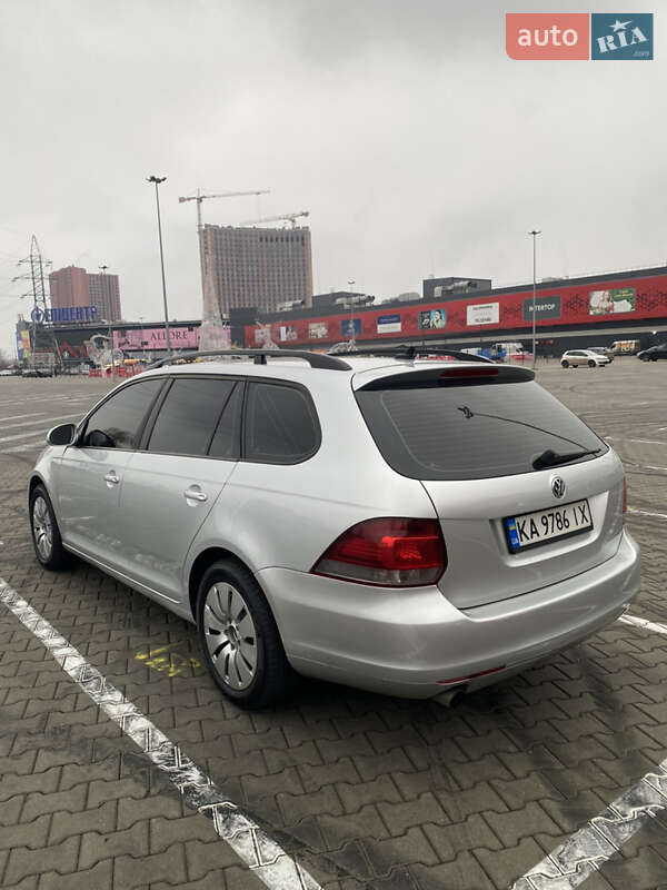 Универсал Volkswagen Golf 2010 в Киеве фото 4 Универсал Volkswagen Golf 2010 в Киеве