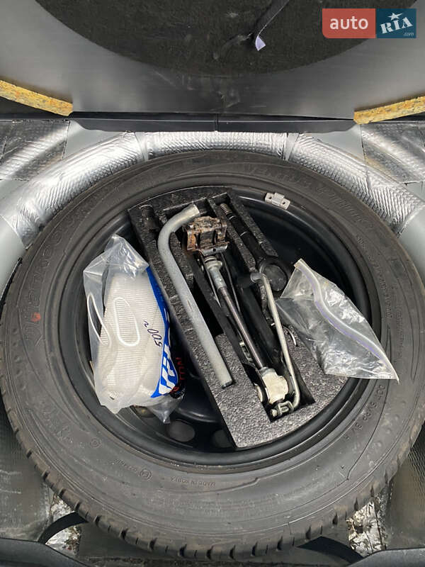 Универсал Volkswagen Golf 2010 в Киеве фото 13 Универсал Volkswagen Golf 2010 в Киеве