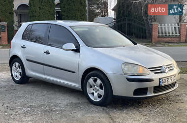 Хетчбек Volkswagen Golf 2005 в Виноградові