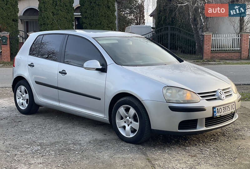 Volkswagen Golf 2005