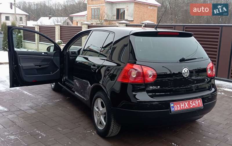 Хетчбек Volkswagen Golf 2006 в Бучачі
