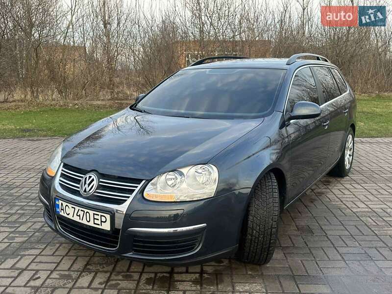 Універсал Volkswagen Golf 2008 в Нововолинську