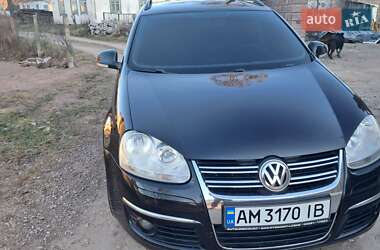 Универсал Volkswagen Golf 2007 в Коростене