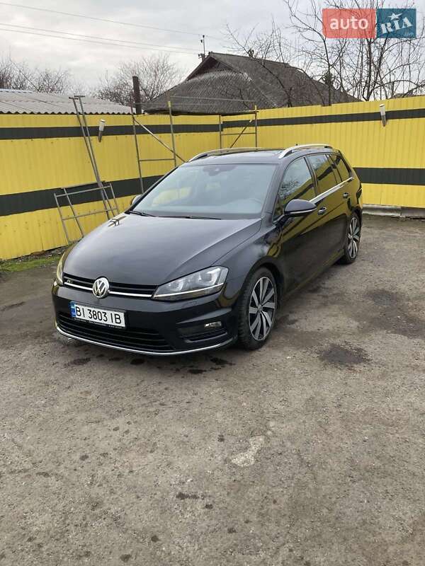 Универсал Volkswagen Golf 2016 в Гайвороне