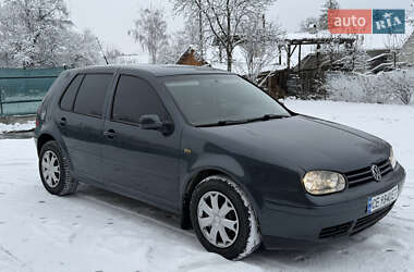 Хетчбек Volkswagen Golf 1999 в Вижниці