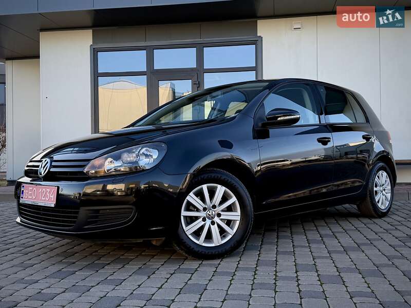 Хетчбек Volkswagen Golf 2011 в Мукачевому