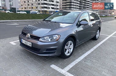 Універсал Volkswagen Golf 2015 в Києві