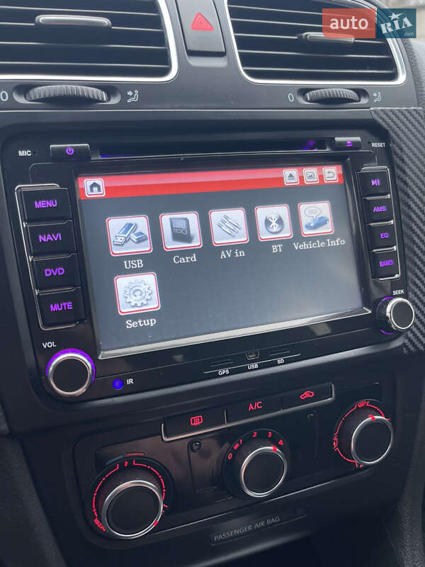 Универсал Volkswagen Golf 2012 в Ровно