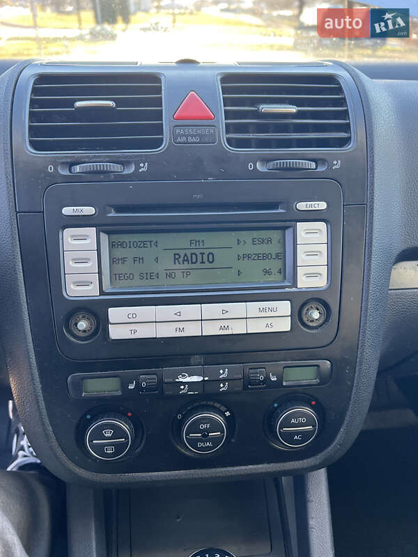 Універсал Volkswagen Golf 2009 в Рівному фото 7 Універсал Volkswagen Golf 2009 в Рівному