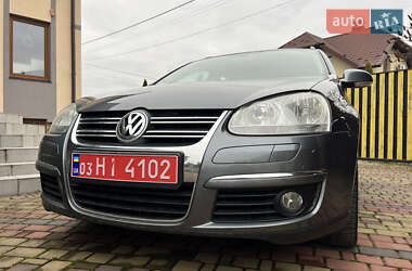 Універсал Volkswagen Golf 2009 в Луцьку