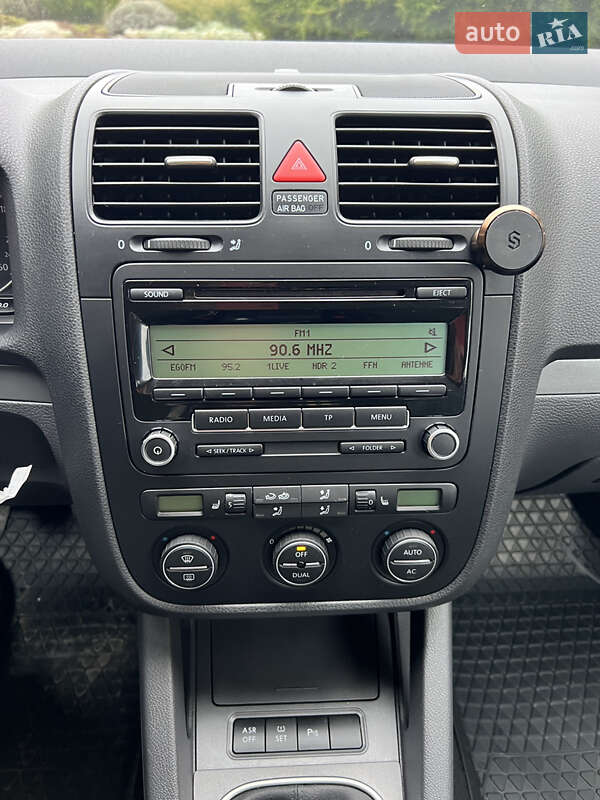 Универсал Volkswagen Golf 2009 в Луцке