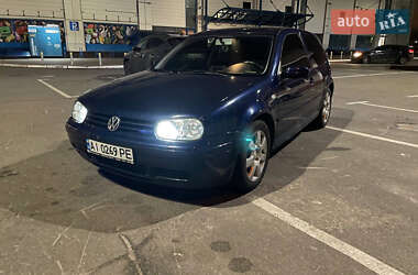 Хэтчбек Volkswagen Golf 2000 в Киеве
