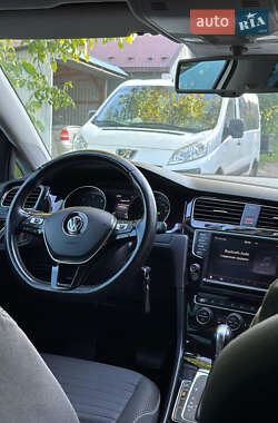 Универсал Volkswagen Golf 2015 в Глыбокой