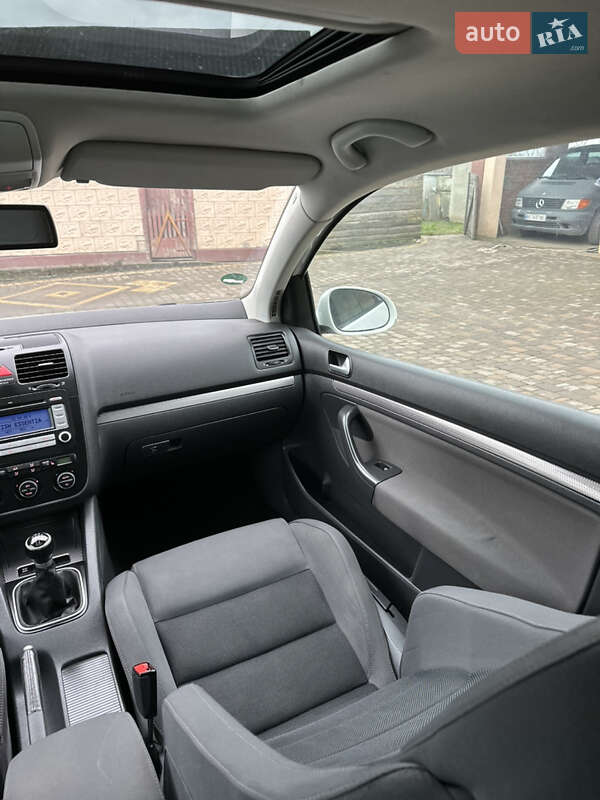 Хетчбек Volkswagen Golf 2007 в Мельниці-Подільській