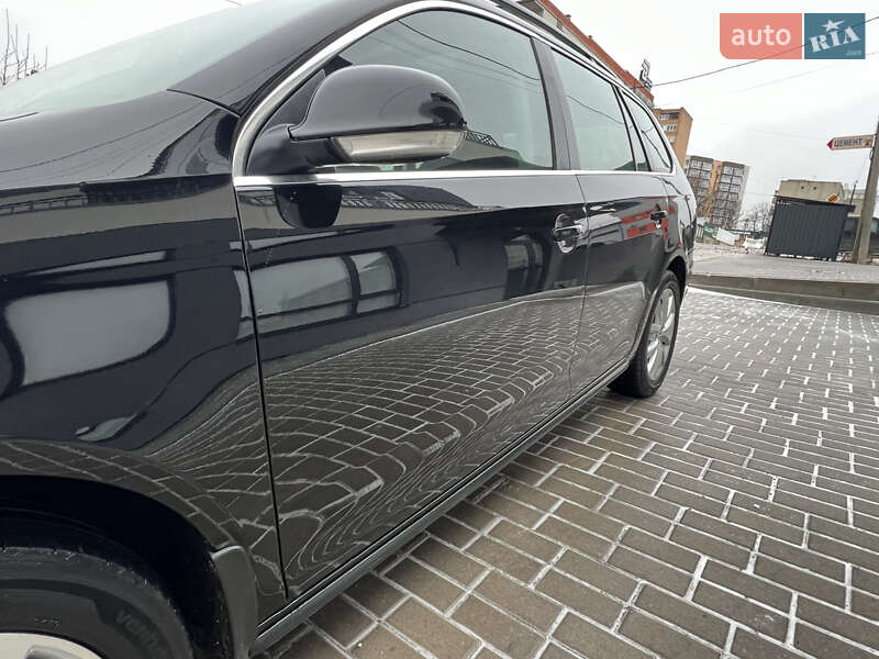 Універсал Volkswagen Golf 2010 в Тернополі