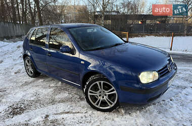 Хэтчбек Volkswagen Golf 2001 в Коломые