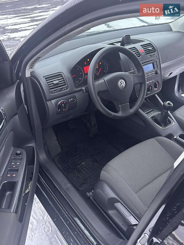 Універсал Volkswagen Golf 2008 в Києві