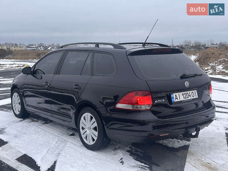 Універсал Volkswagen Golf 2008 в Києві