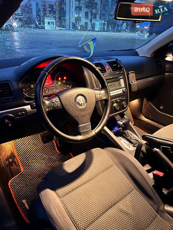 Универсал Volkswagen Golf 2007 в Киеве