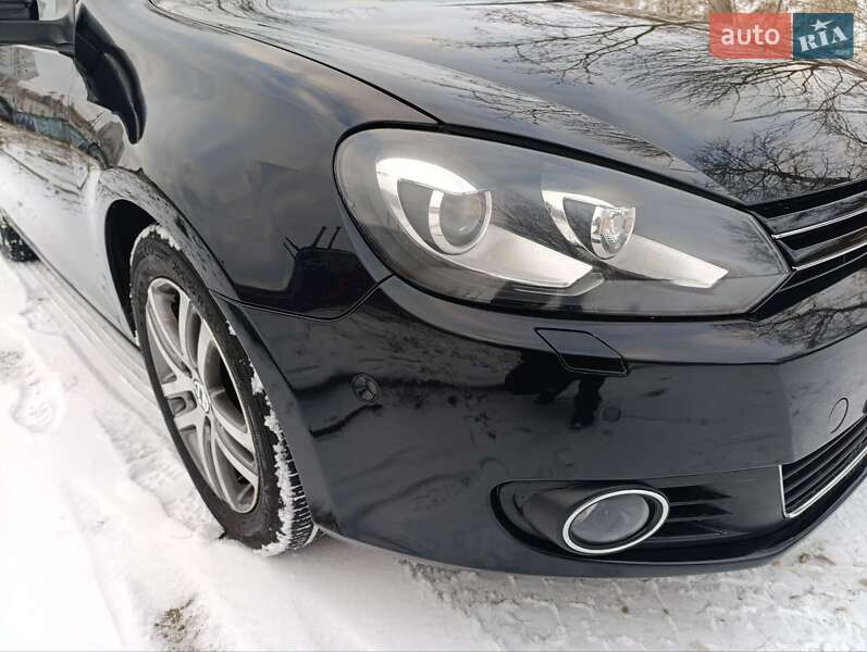 Хетчбек Volkswagen Golf 2011 в Києві