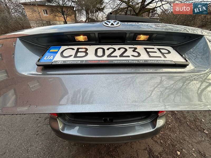 Універсал Volkswagen Golf 2011 в Чернігові