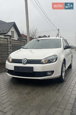 Універсал Volkswagen Golf 2013 в Луцьку