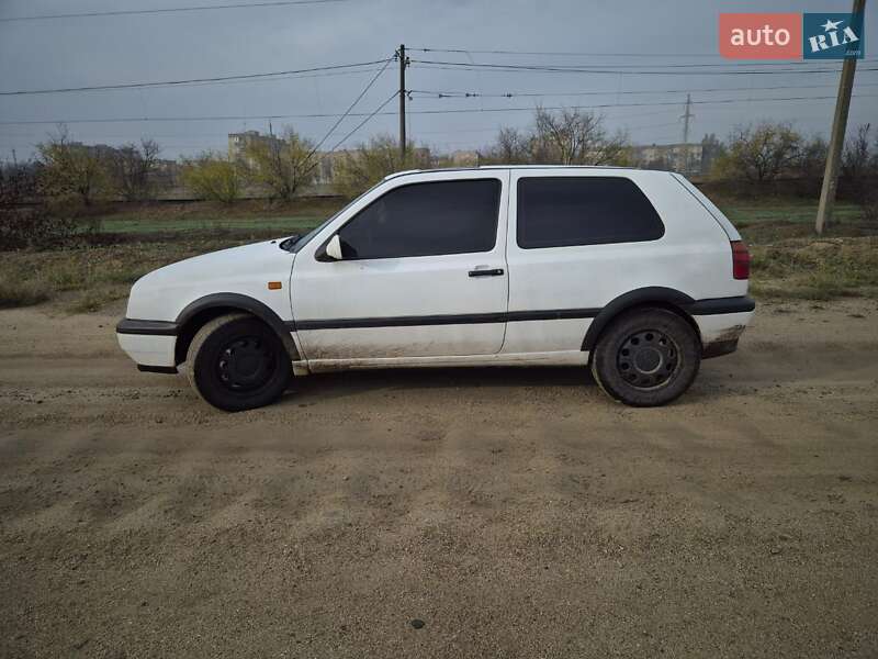 Хетчбек Volkswagen Golf 1993 в Покрові