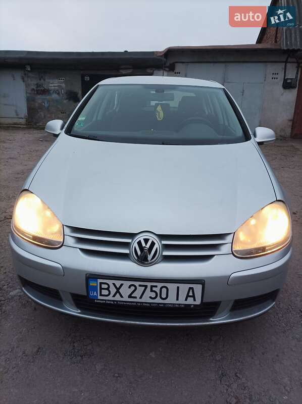 Volkswagen Golf 2005