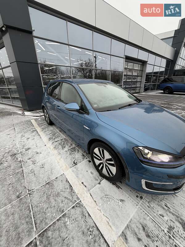 Хетчбек Volkswagen Golf 2014 в Луцьку
