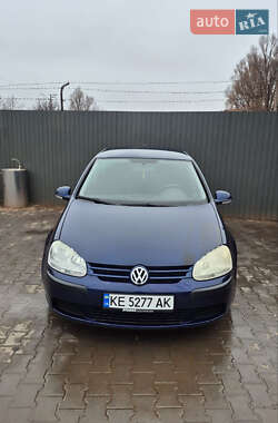 Хэтчбек Volkswagen Golf 2005 в Кривом Роге
