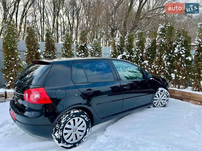 Хетчбек Volkswagen Golf 2008 в Полтаві