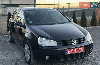 Хэтчбек Volkswagen Golf 2006 в Виннице