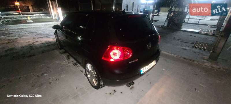 Хэтчбек Volkswagen Golf 2006 в Хмельницком