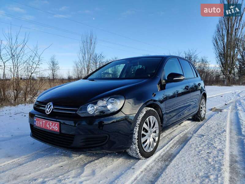 Хетчбек Volkswagen Golf 2009 в Баришівка