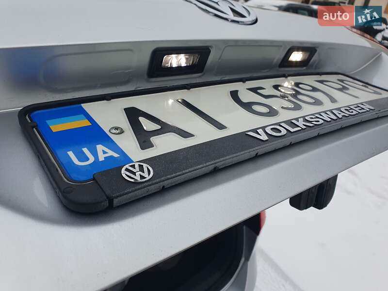 Универсал Volkswagen Golf 2015 в Киеве