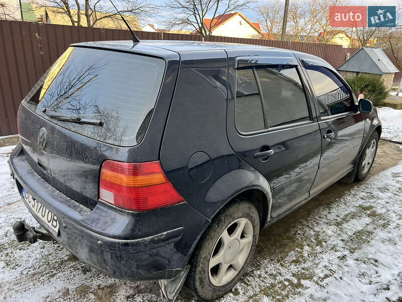 Хетчбек Volkswagen Golf 1998 в Дрогобичі