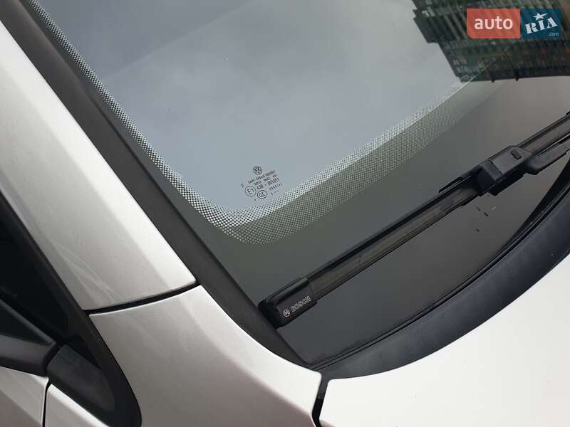 Универсал Volkswagen Golf 2015 в Киеве