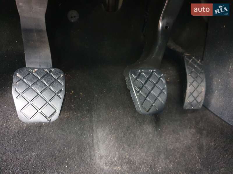 Универсал Volkswagen Golf 2015 в Киеве