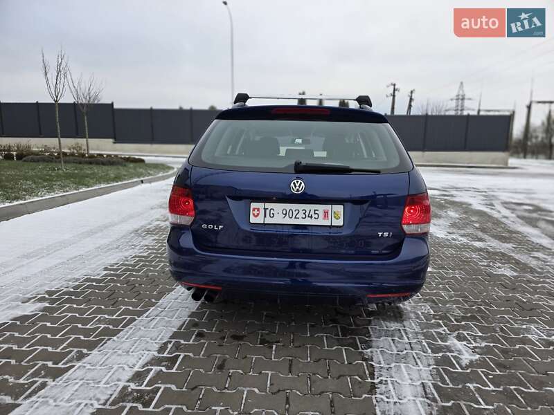 Универсал Volkswagen Golf 2010 в Луцке