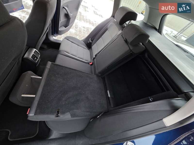 Универсал Volkswagen Golf 2010 в Луцке