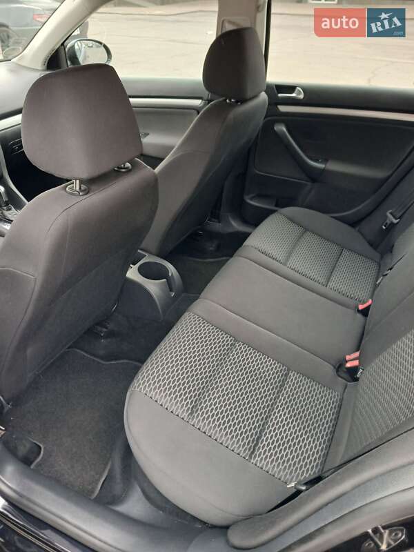 Универсал Volkswagen Golf 2011 в Полтаве фото 28 Универсал Volkswagen Golf 2011 в Полтаве