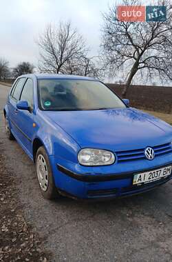 Хэтчбек Volkswagen Golf 1999 в Гадяче