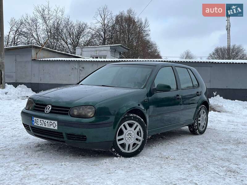 Volkswagen Golf 2001