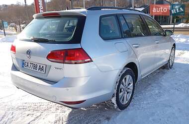 Универсал Volkswagen Golf 2016 в Черкассах