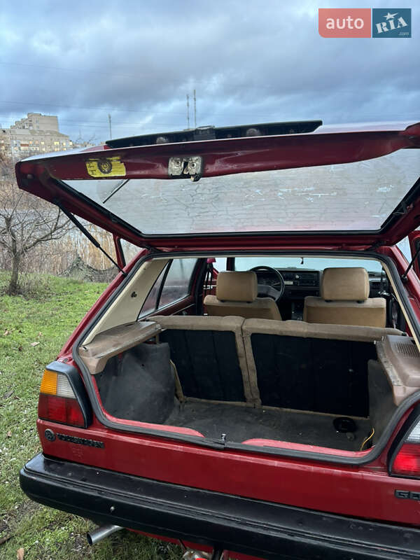 Хетчбек Volkswagen Golf 1984 в Первомайську