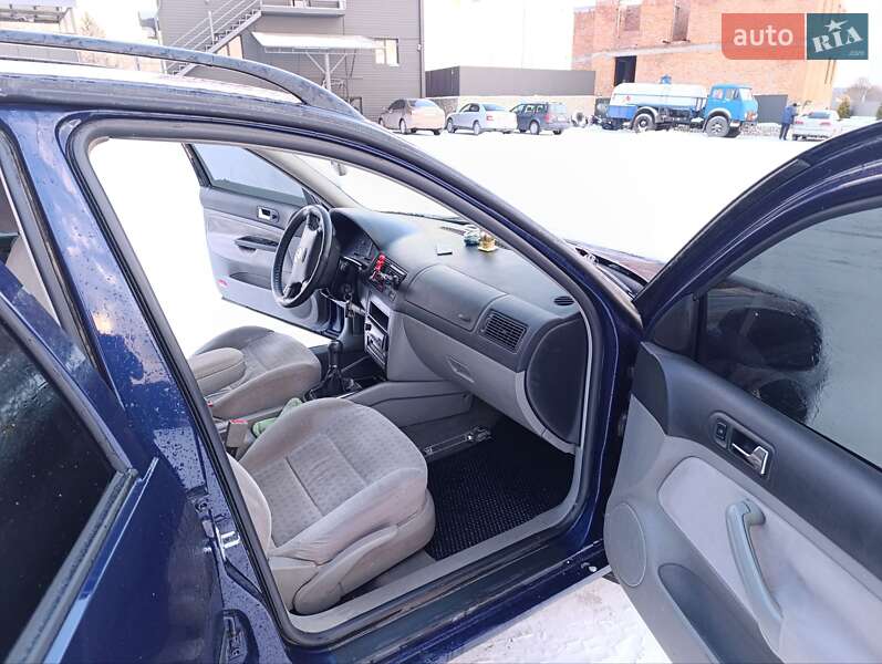 Універсал Volkswagen Golf 2000 в Копичинці